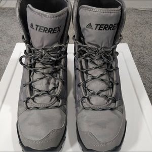 Women’s Terrex Choleah Padded Snow Boot